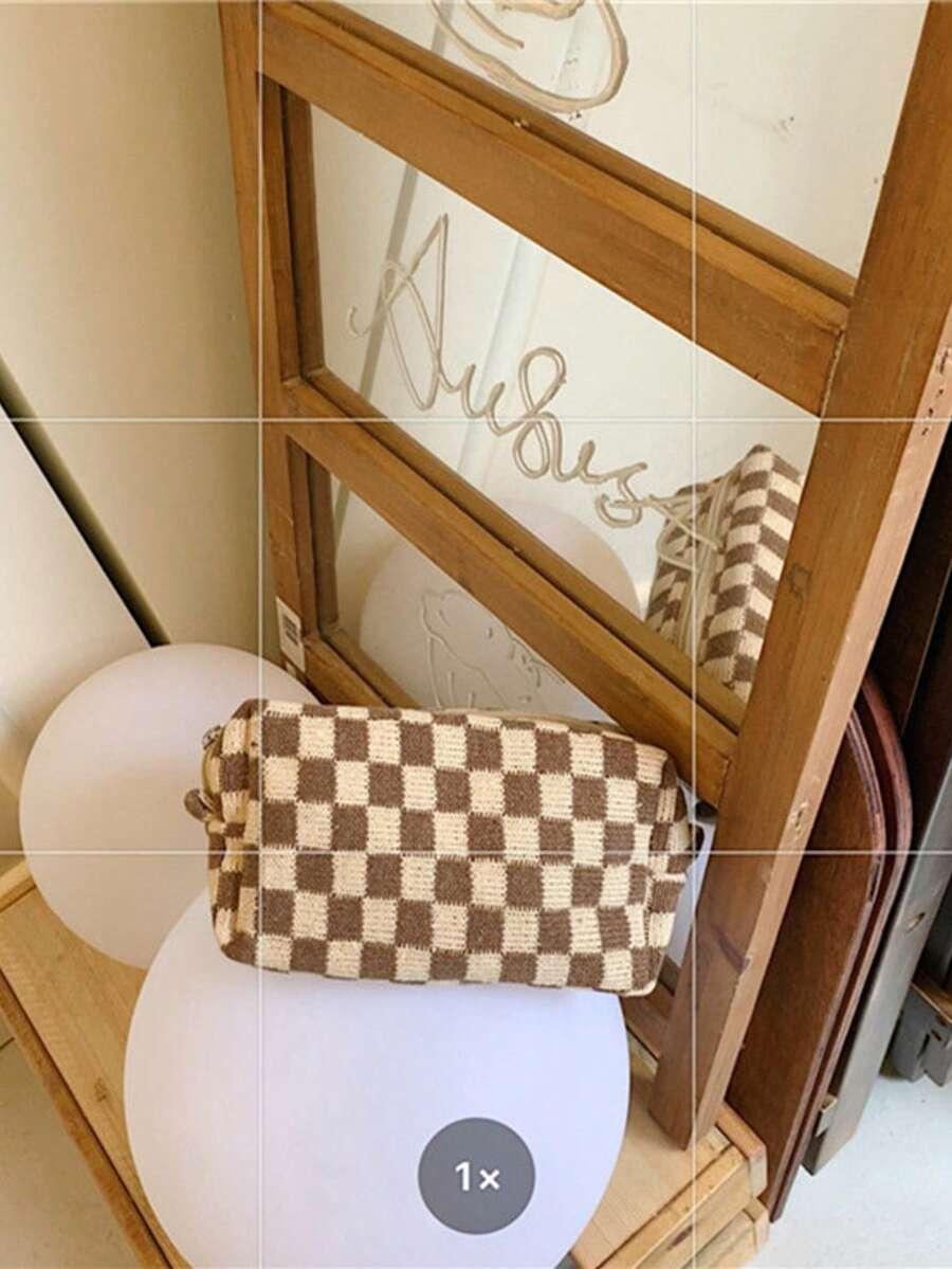 SHEIN KOSMETYCZKA ZAMEK WZÓR S07__22X10