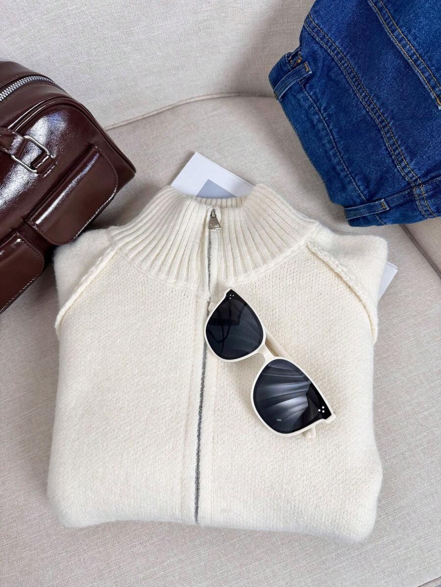 SHEIN KREMOWY SWETER ZAMEK S06__L