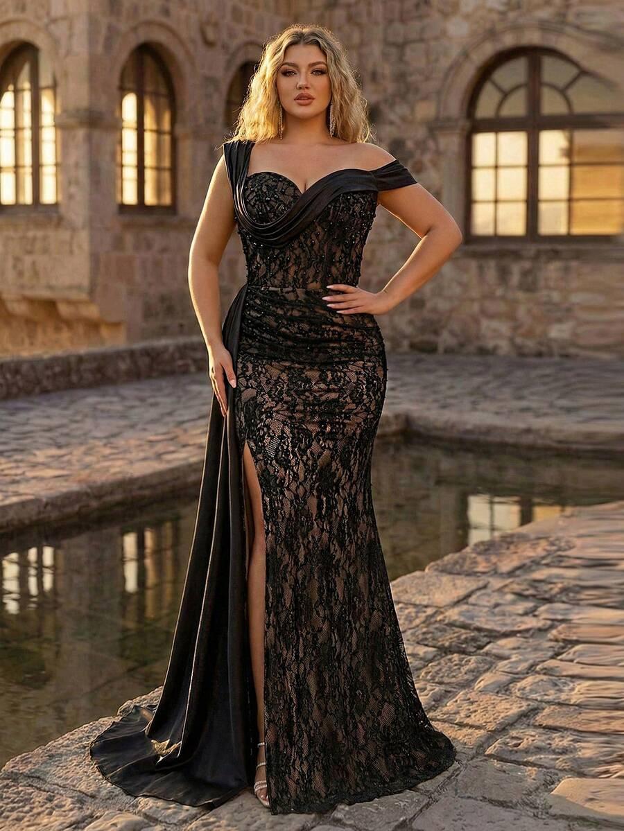 GLAMRAE CZARNA MAXI SUKIENKA KORONKA S06__46