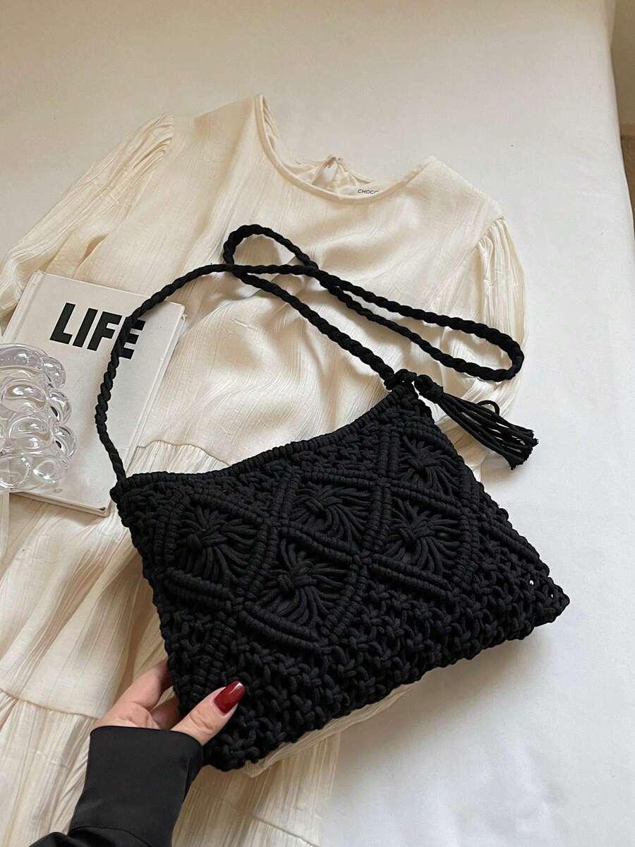 SHEIN CZARNA MAŁA TOREBKA HAFT S07__24X19