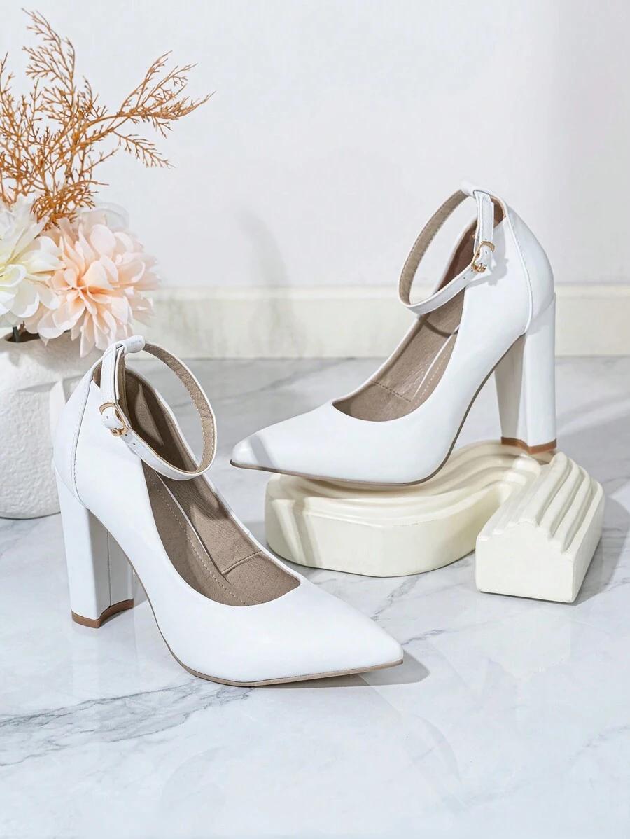 SHEIN BIAŁE CZÓŁENKA OBCAS SZPIC S06__40,5