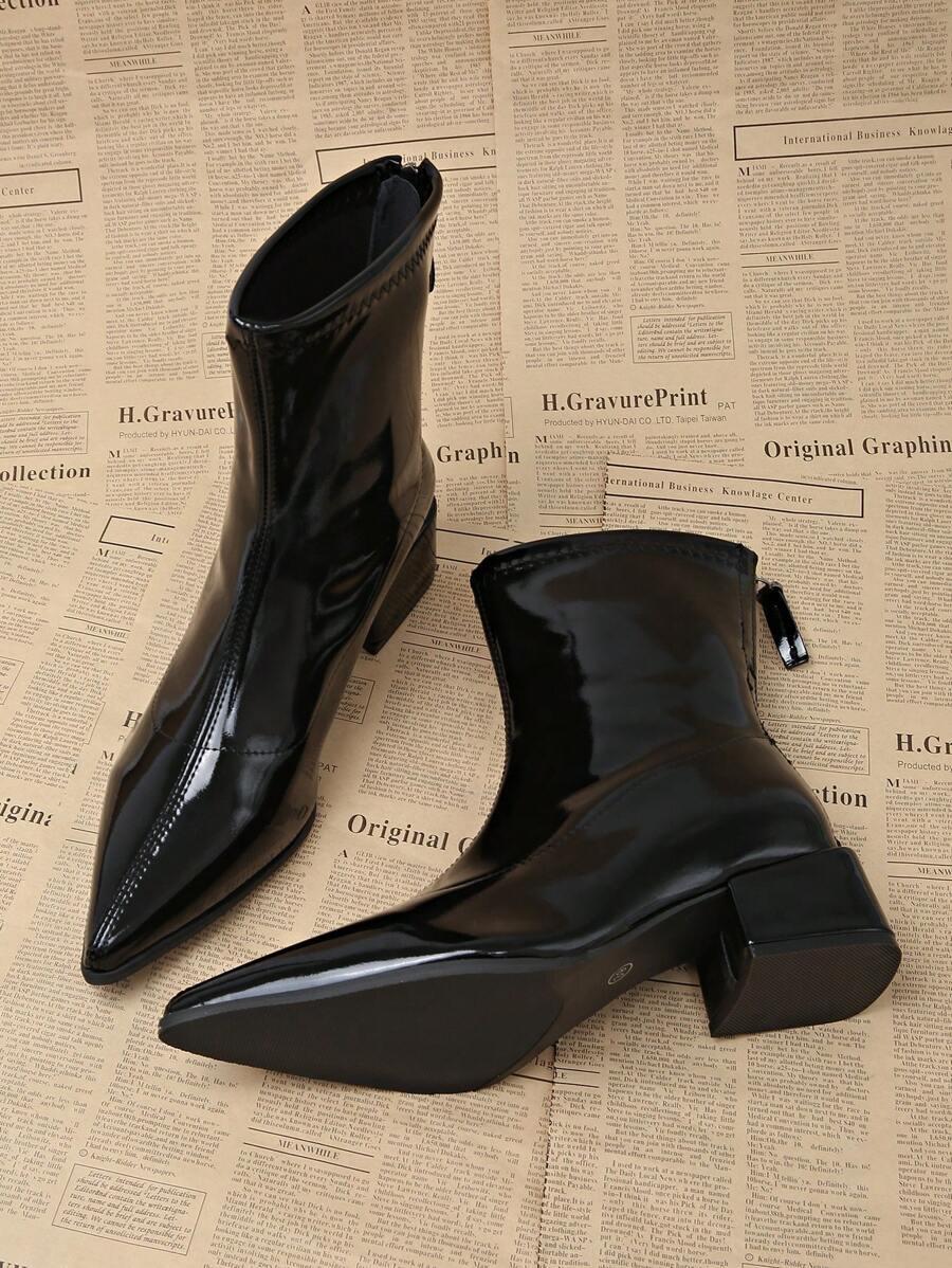 SHEIN CZARNE LAKIEROWANE BOTKI W01__40,5