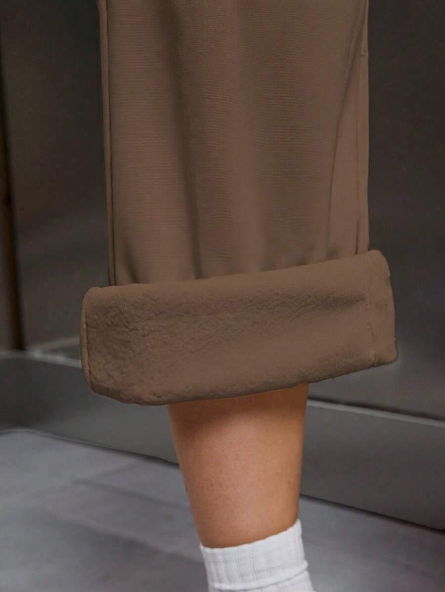 SHEIN BRĄZOWE SPODNIE DRESOWE S06__XS