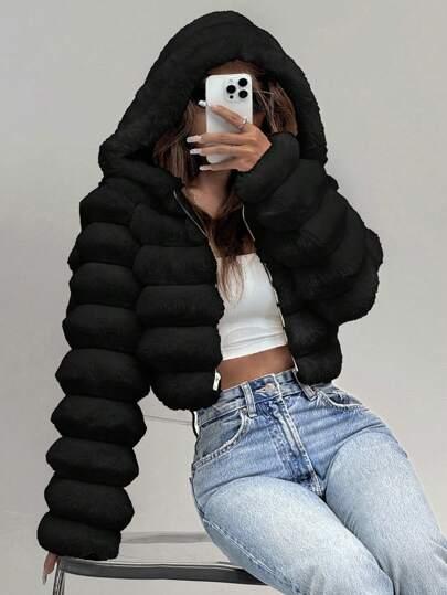 SHEIN CZARNE SZTUCZNE FUTRO W01__M