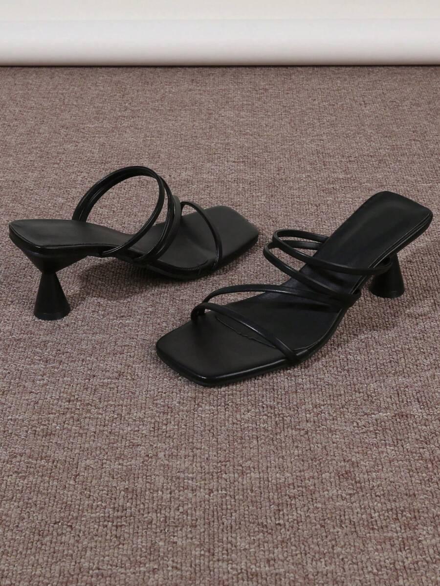 SHEIN CZARNE KLAPKI NA OBCASIE S06__39