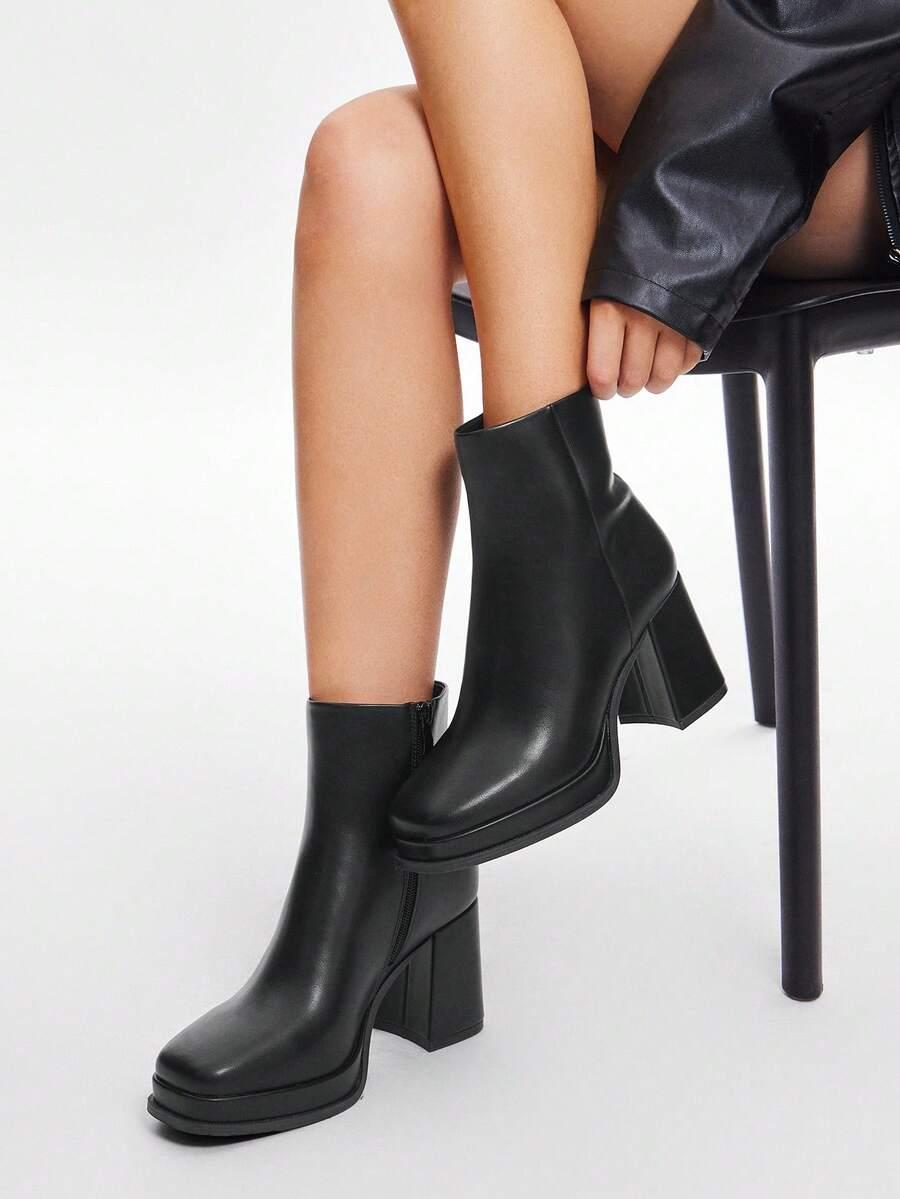 SHEIN CZARNE BOTKI ZAMEK W01__39