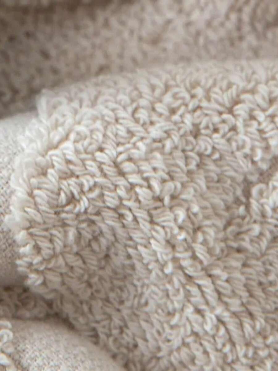 SHEIN BEŻOWY RĘCZNIK NADRUK S07__34X74