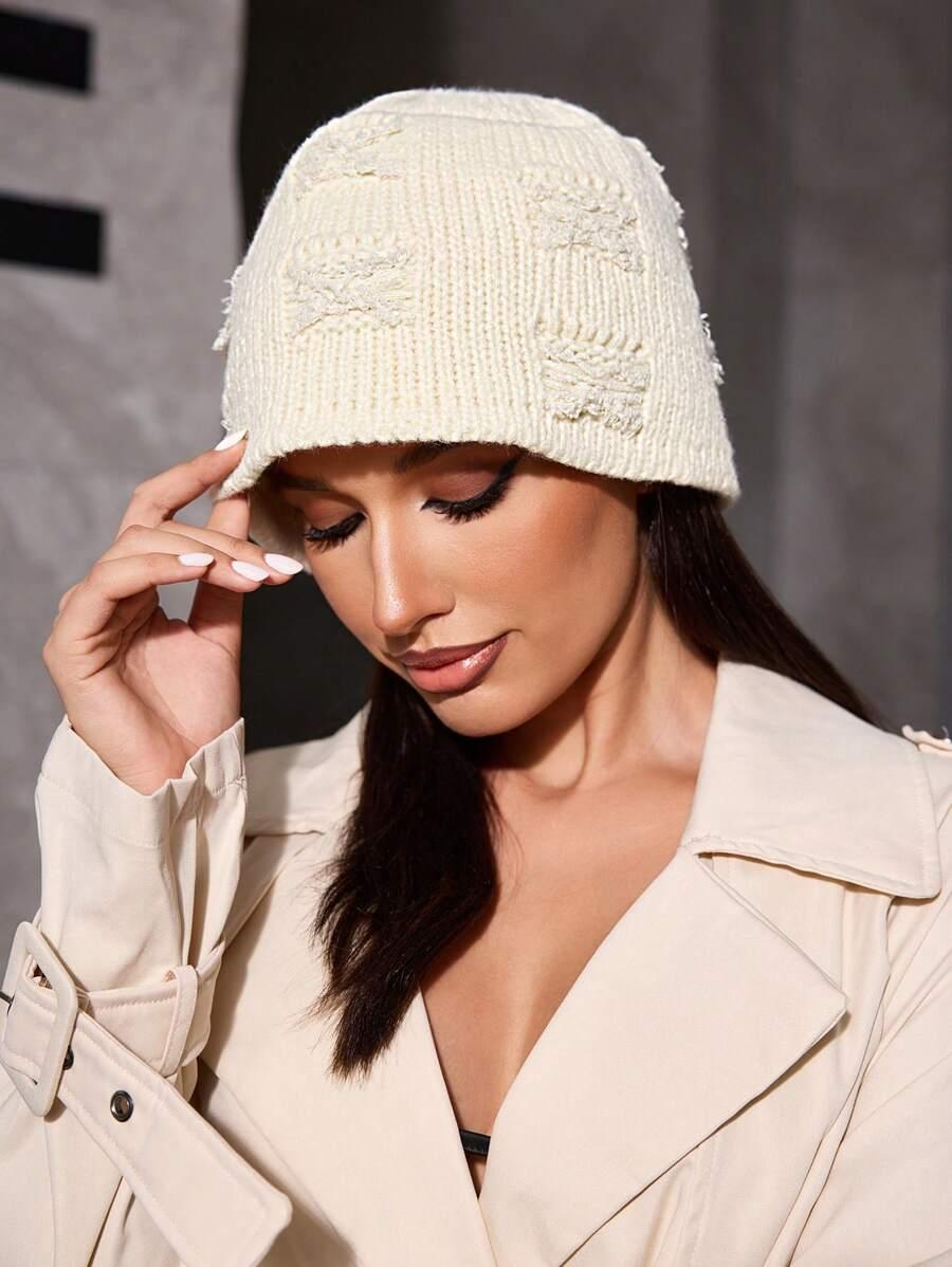 SHEIN BIAŁA CZAPKA ZIMOWA W01__55/60