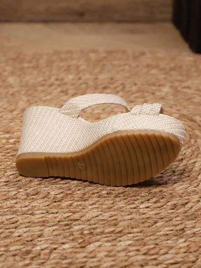 SHEIN KREMOWE KLAPKI NA KOTURNIE S06__38