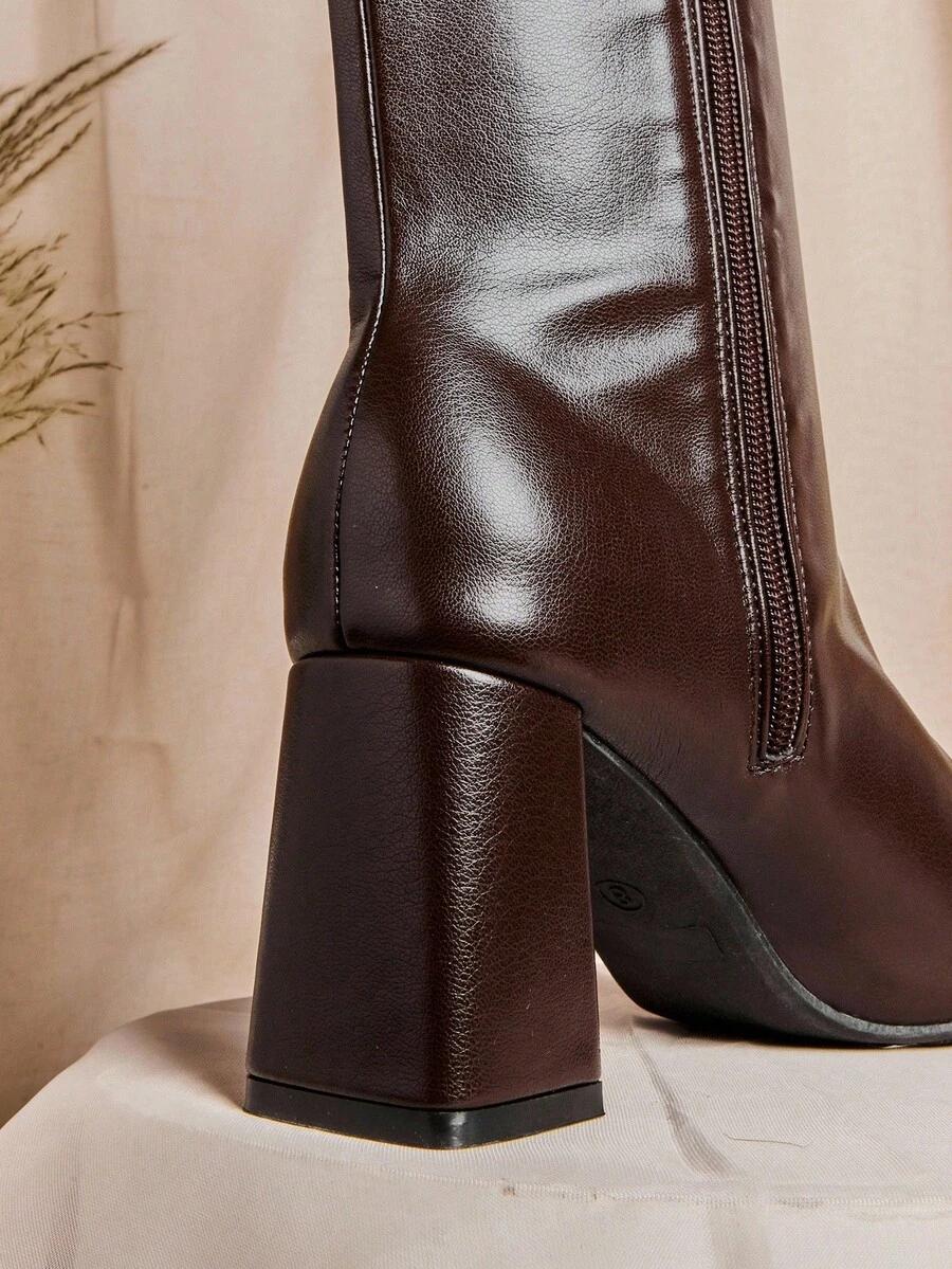 SHEIN BRĄZOWE KOZAKI OBCAS W01__38,5
