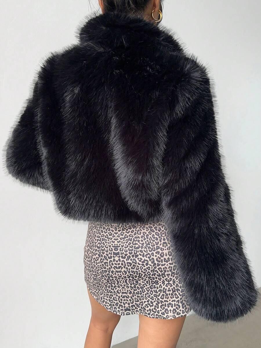 SHEIN CZARNE SZTUCZNE FUTRO W01__S