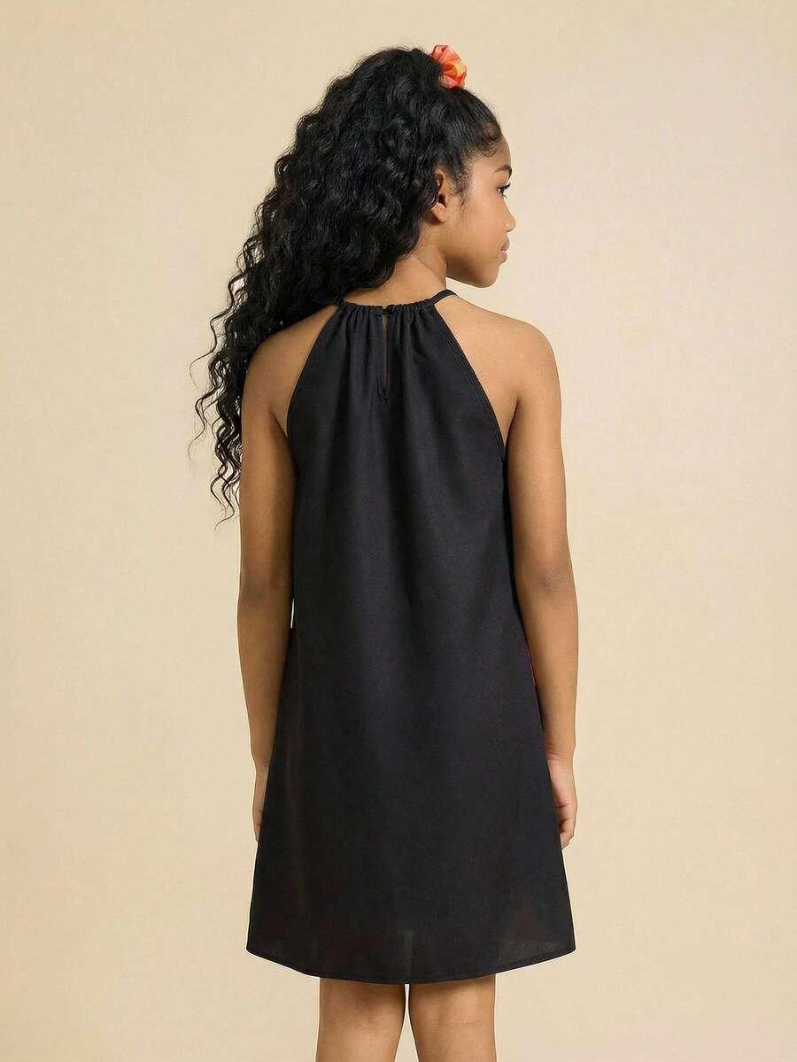 SHEIN CZARNA MINI SUKIENKA KWIATY S09__146-152