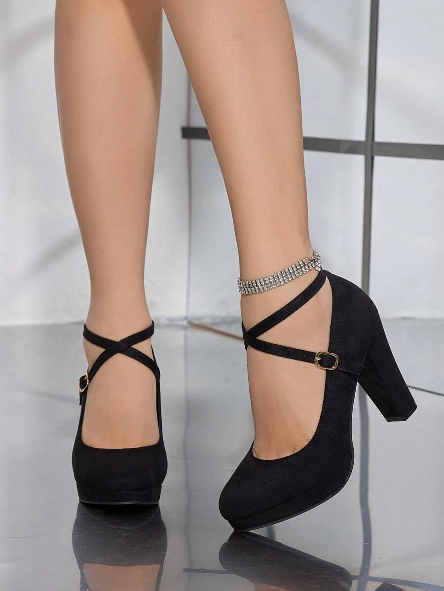 SHEIN CZARNE CZÓŁENKA NA OBCASIE S06__39,5
