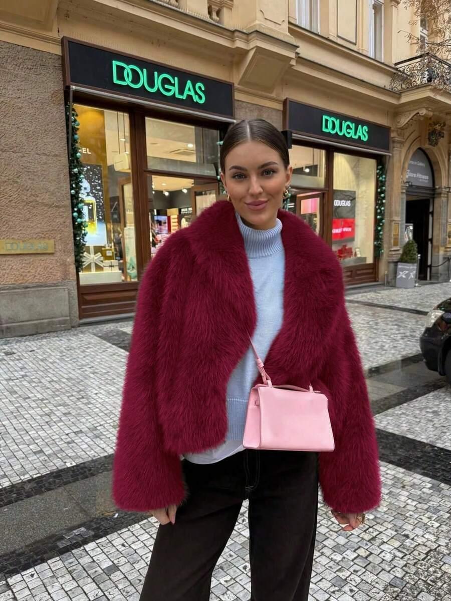 SHEIN CZERWONE SZTUCZNE FUTRO W01__M