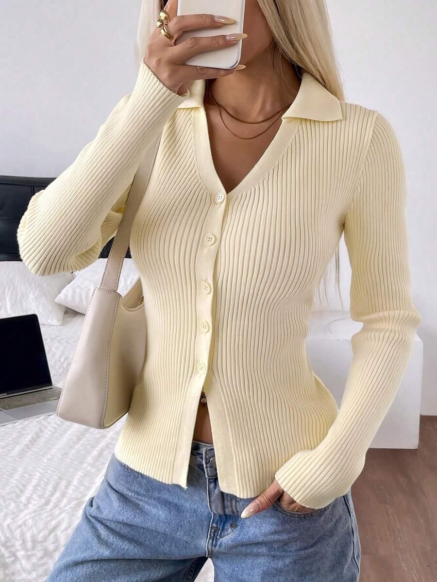SHEIN KREMOWY SWETER GUZIKI S06__S