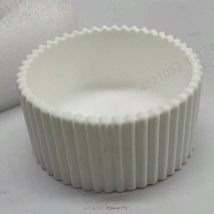 SHEIN BIAŁY OKRĄGŁY ŚWIECZNIK S07__8X4CM