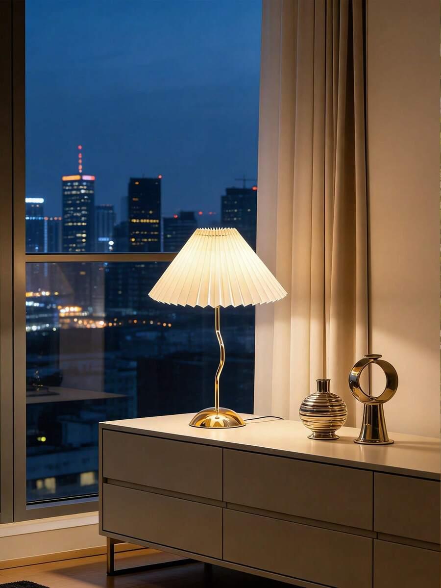 SHEIN BEŻOWA LAMPA STOŁOWA S07__23X35CM