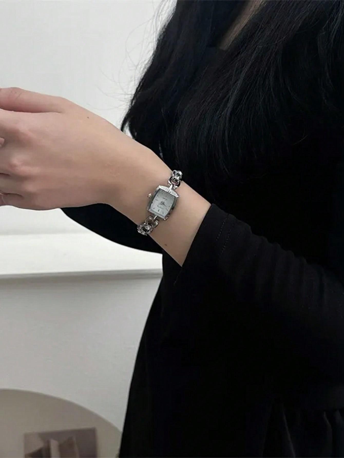 SHEIN SREBRNY ZEGAREK NA BRANSOLETCE S07