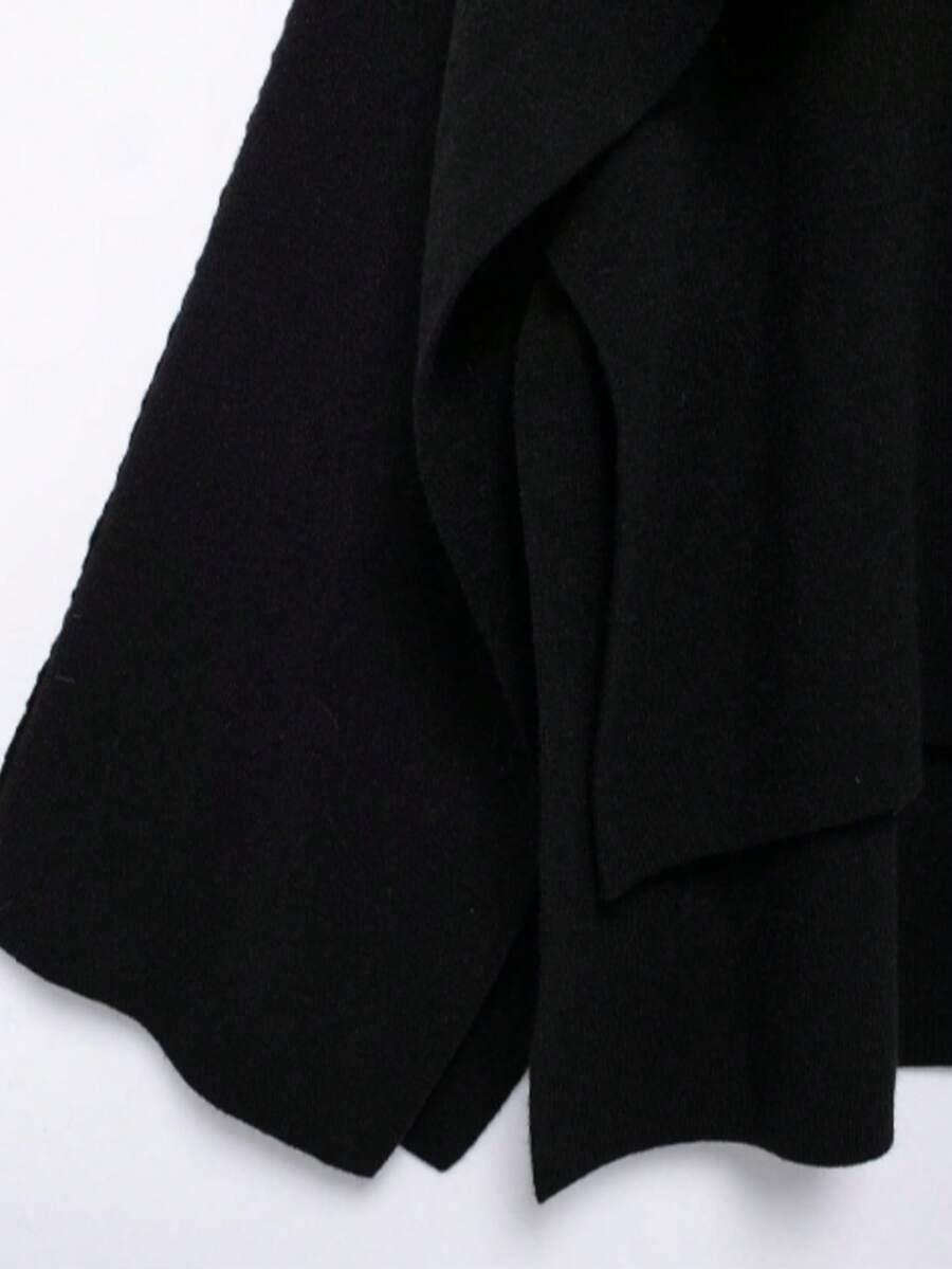 SHEIN CZARNE PONCZO GUZIK W01__S