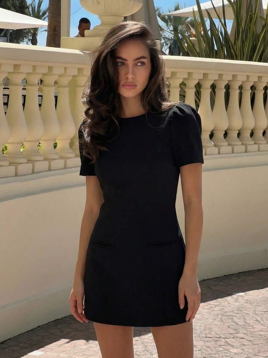 SHEIN CZARNA MINI SUKIENKA S06__S