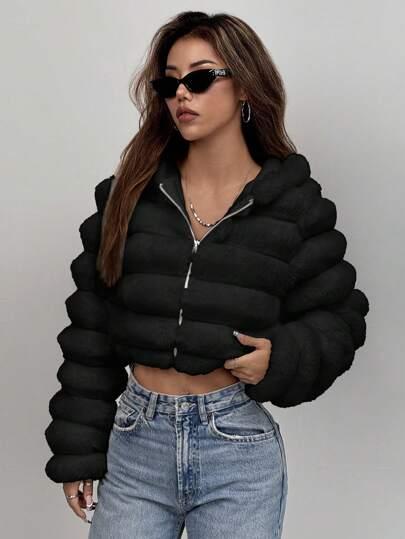 SHEIN CZARNE SZTUCZNE FUTRO W01__M