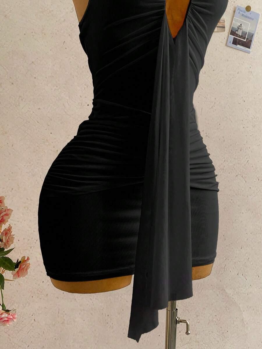 SOLEIA CZARNA MINI SUKIENKA S09__XS
