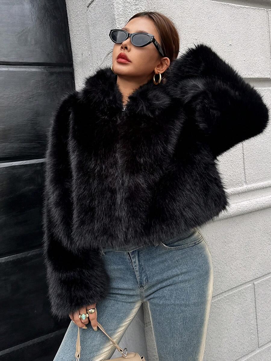 SHEIN CZARNE SZTUCZNE FUTRO W01__S
