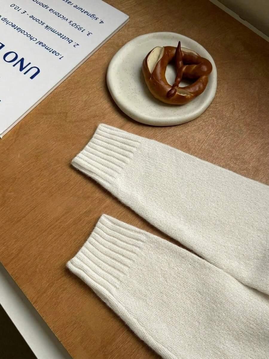FRANCLIA BIAŁY SWETER GUZIKI PK01__M
