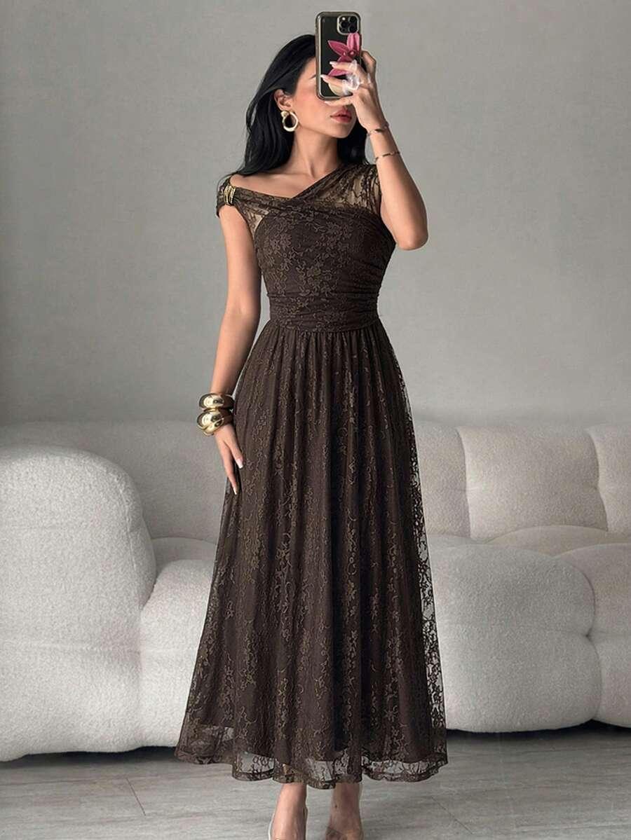 MODELYN BRĄZOWA MAXI SUKIENKA KORONKA S06__M