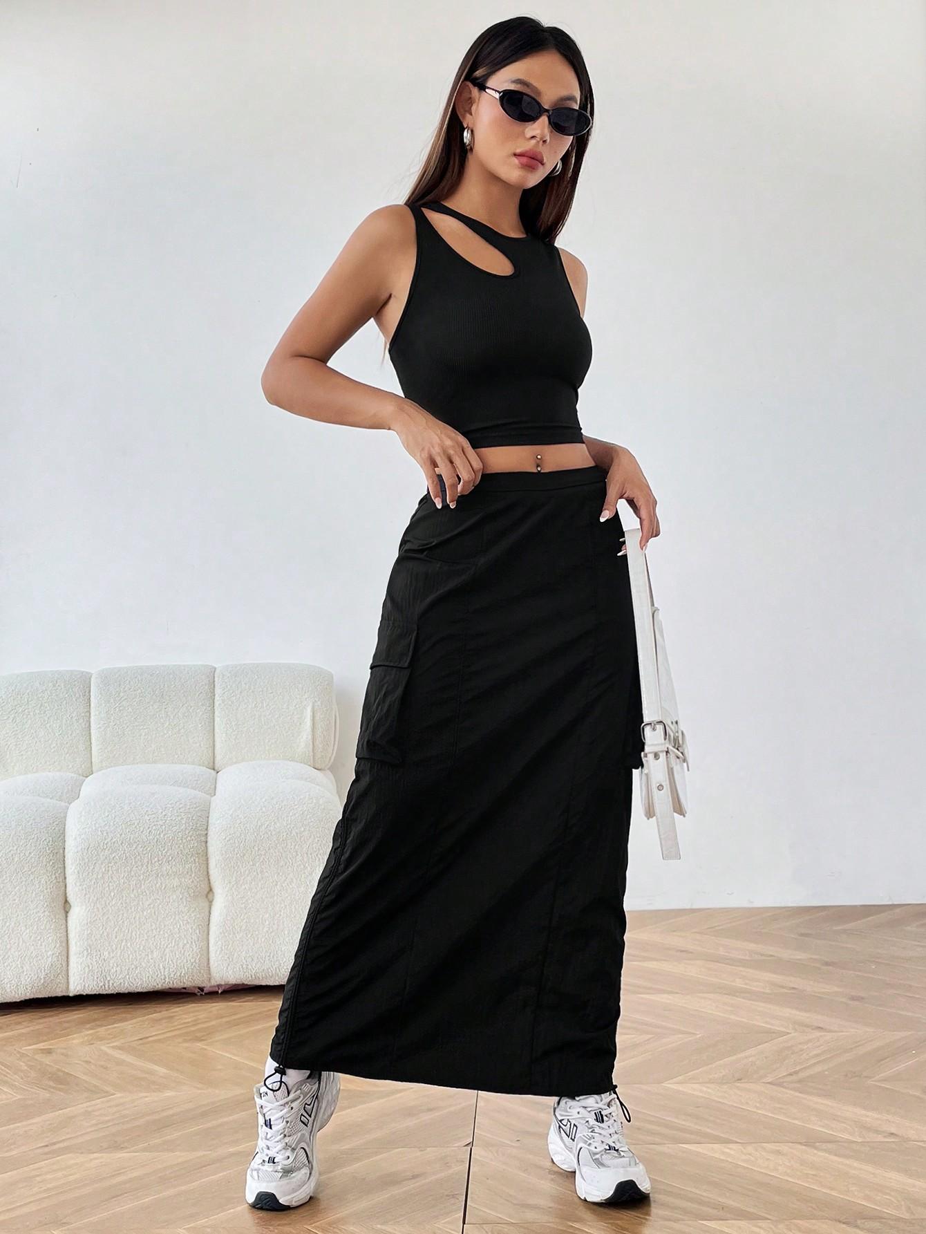 SHEIN CZARNY TOP PRĄŻKI S06__XS