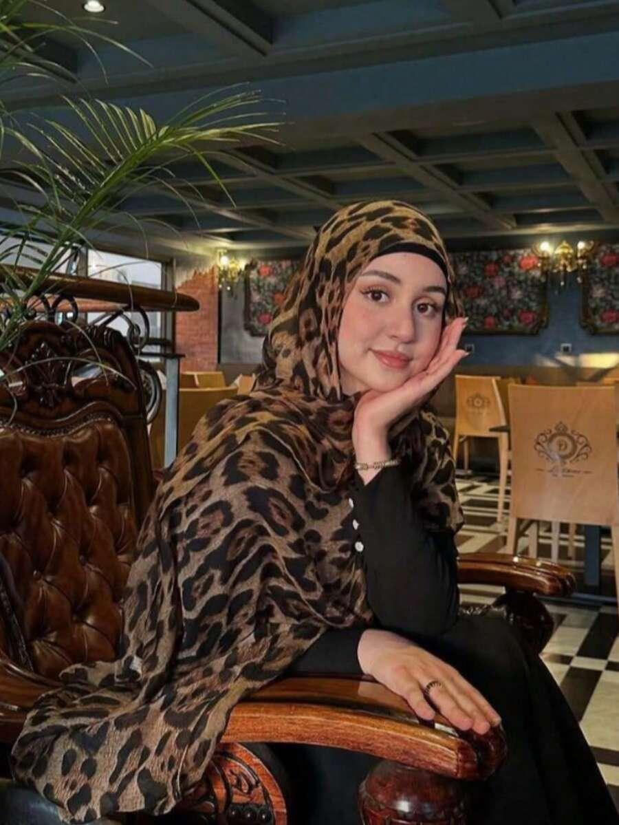 SHEIN CHUSTA NA GŁOWĘ ANIMAL PRINT S07