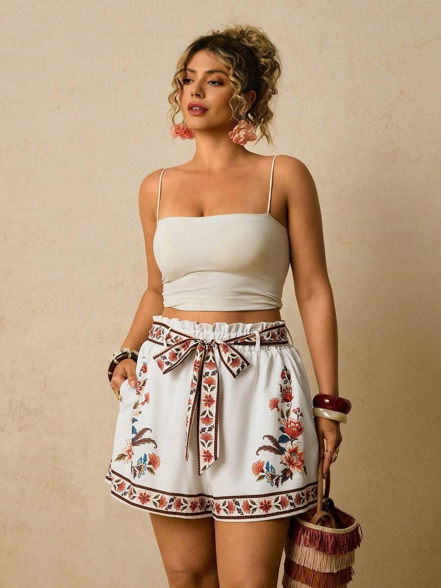 SHEIN BIAŁE SPODENKI WZÓR S09__48