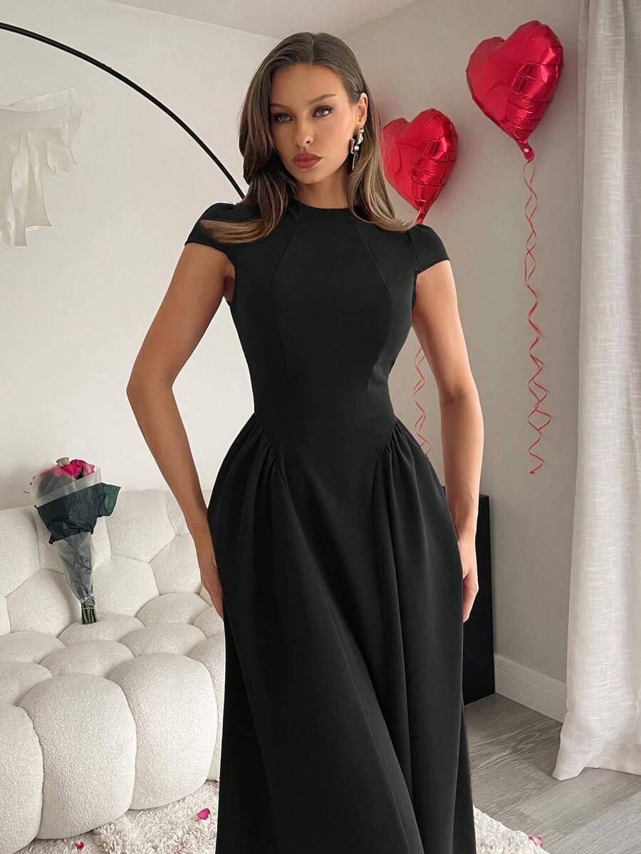 SHEIN CZARNA MIDI SUKIENKA KRÓTKI RĘKAW S06__L