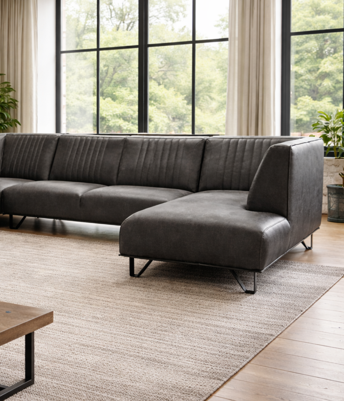 Ciemny narożnik Pedro w przestronnym salonie