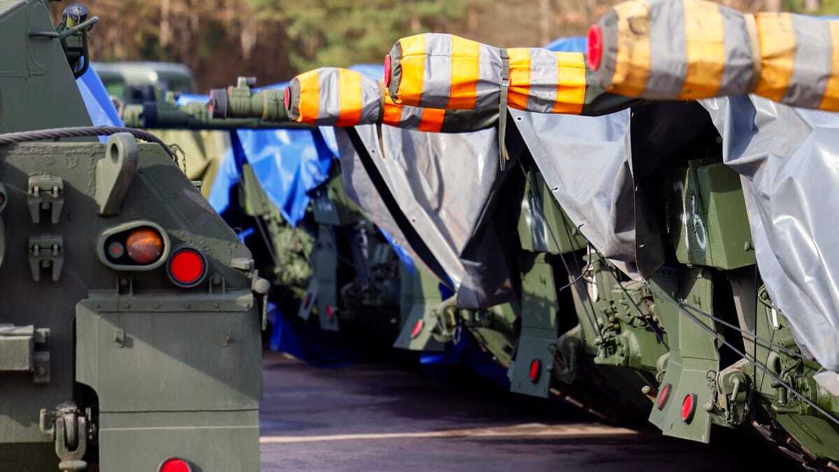 Defence equipment ready for transportation. | Hannibal Hanschke/EFE via EPA Defence equipment ready for transportation. | Hannibal Hanschke/EFE via EPA