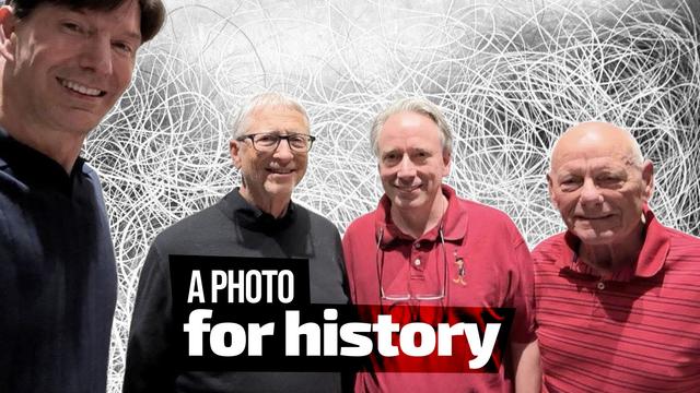 A Historic Photo: Torvalds and Gates Together A Historic Photo: Torvalds and Gates Together