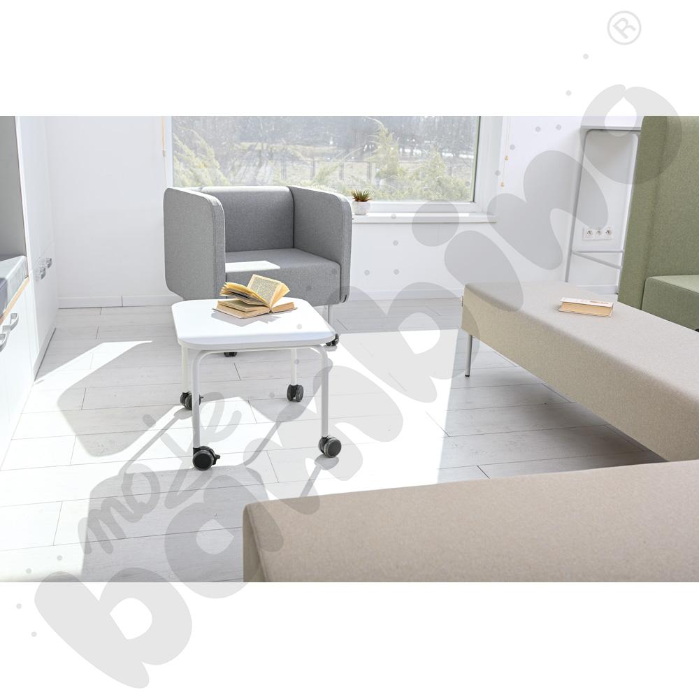 Fotel Versa z kółkami na miękką powierzchnię, stelaż jasnoszary, tkanina RO39 Fotel Versa z kółkami na miękką powierzchnię, stelaż jasnoszary, tkanina RO39