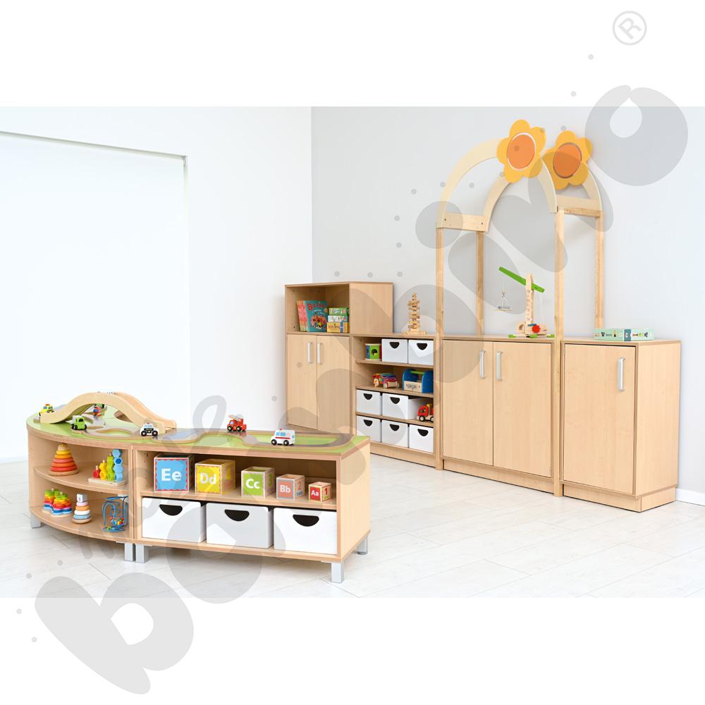 Szafka słupek Flexi z 3 półkami na cokole, brzoza