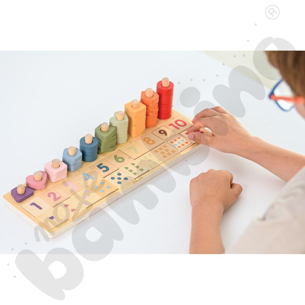 Drewniany sorter-liczydło 