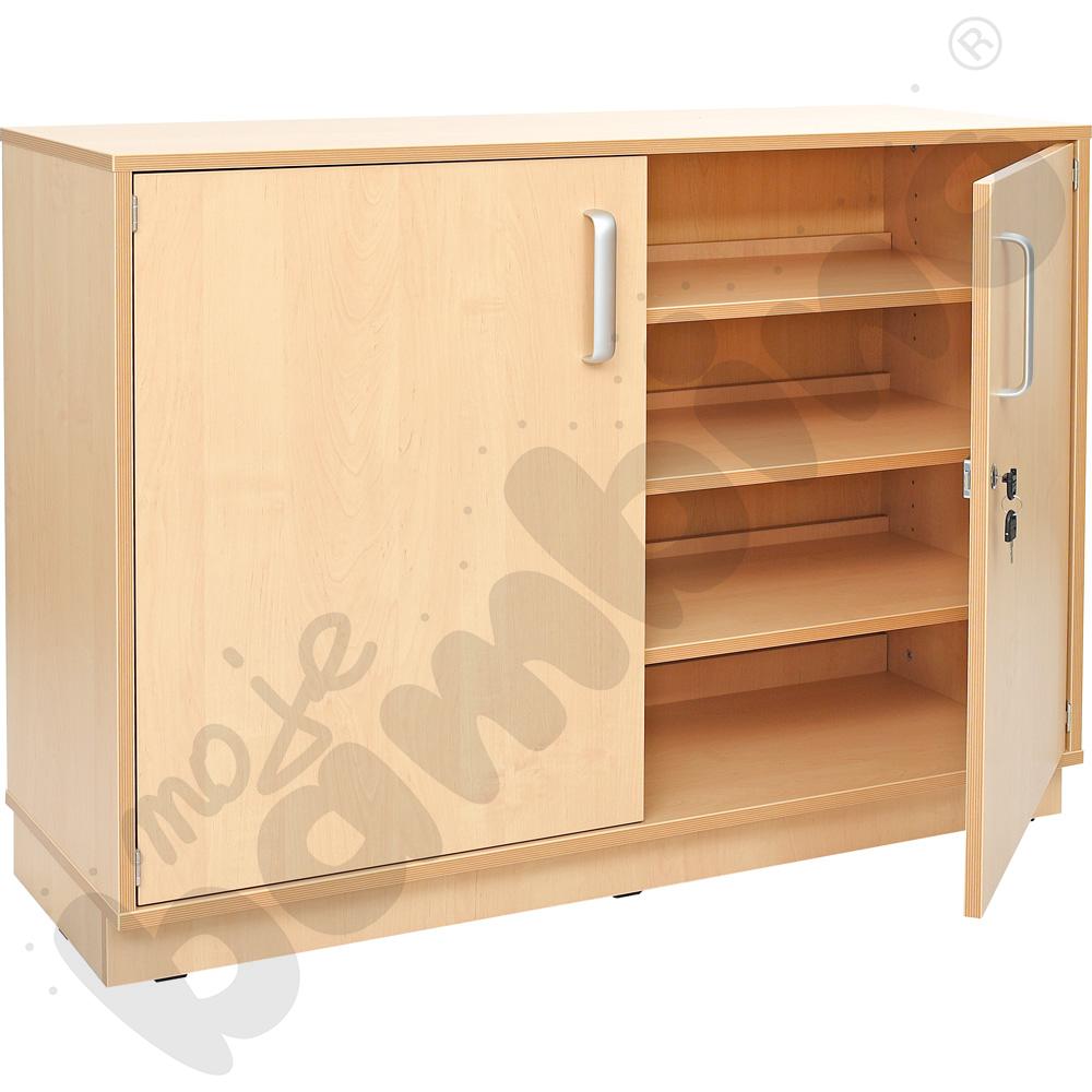 Szafka Flexi-TJ D szeroka na cokole, drzwiczki z zamkiem, klon jasny Szafka Flexi-TJ D szeroka na cokole, drzwiczki z zamkiem, klon jasny