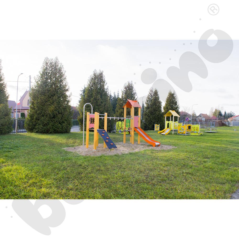 Zestaw Urbi 6, słupy metalowe A