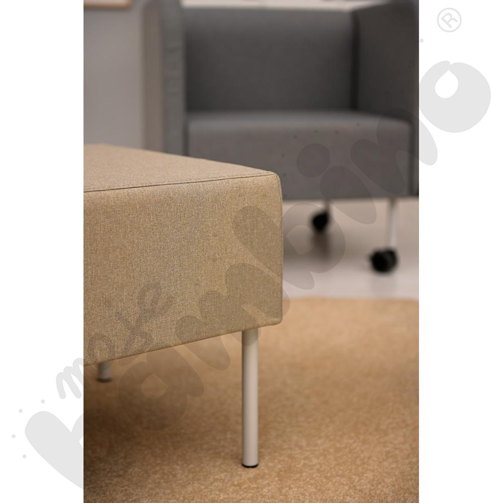 Pufa Versa 50x50 cm z plastikowymi stopkami, stelaż jasnoszary, tkanina RO37 Pufa Versa 50x50 cm z plastikowymi stopkami, stelaż jasnoszary, tkanina RO37