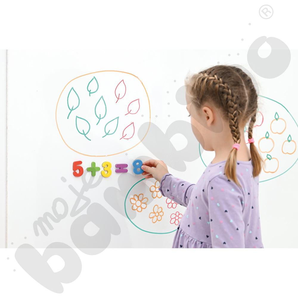 Magnetyczne cyfry i znaki matematyczne