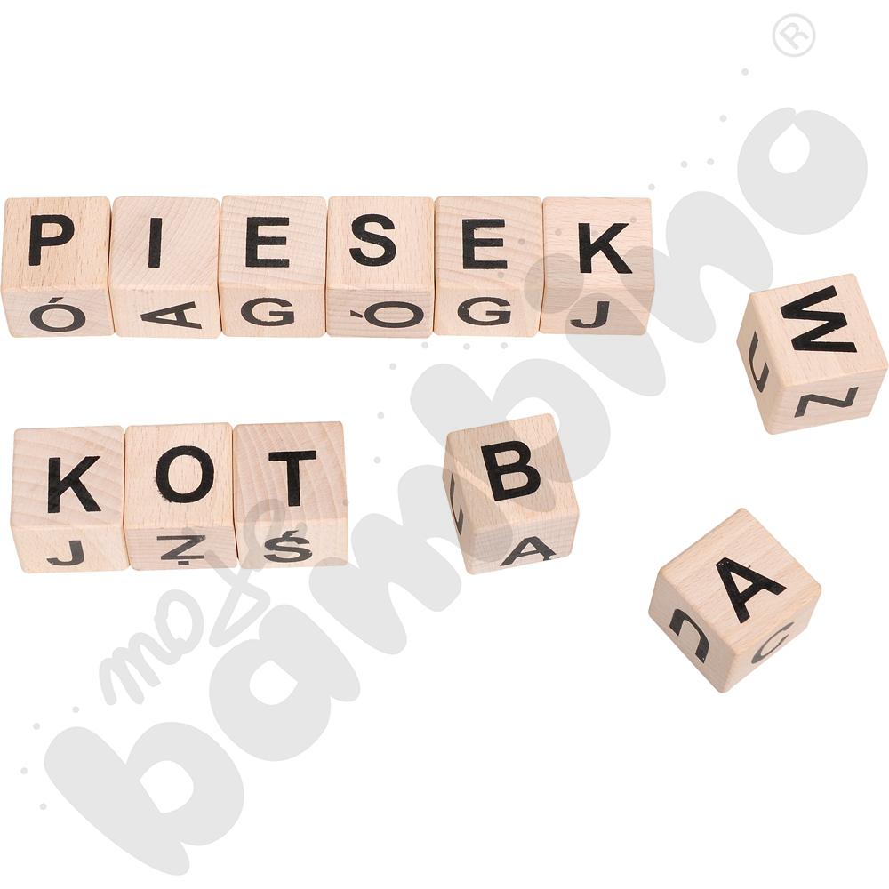 Drewniane klocki - alfabet A, B, C