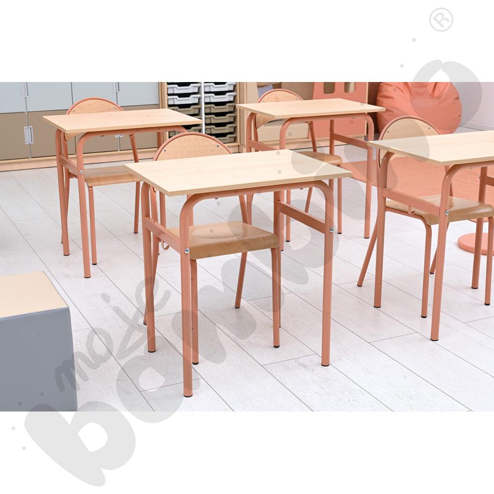 Stół Daniel 70x50 rozm. 6, 1-os., stelaż łososiowy, blat klon 375, obrzeże ABS, narożniki proste