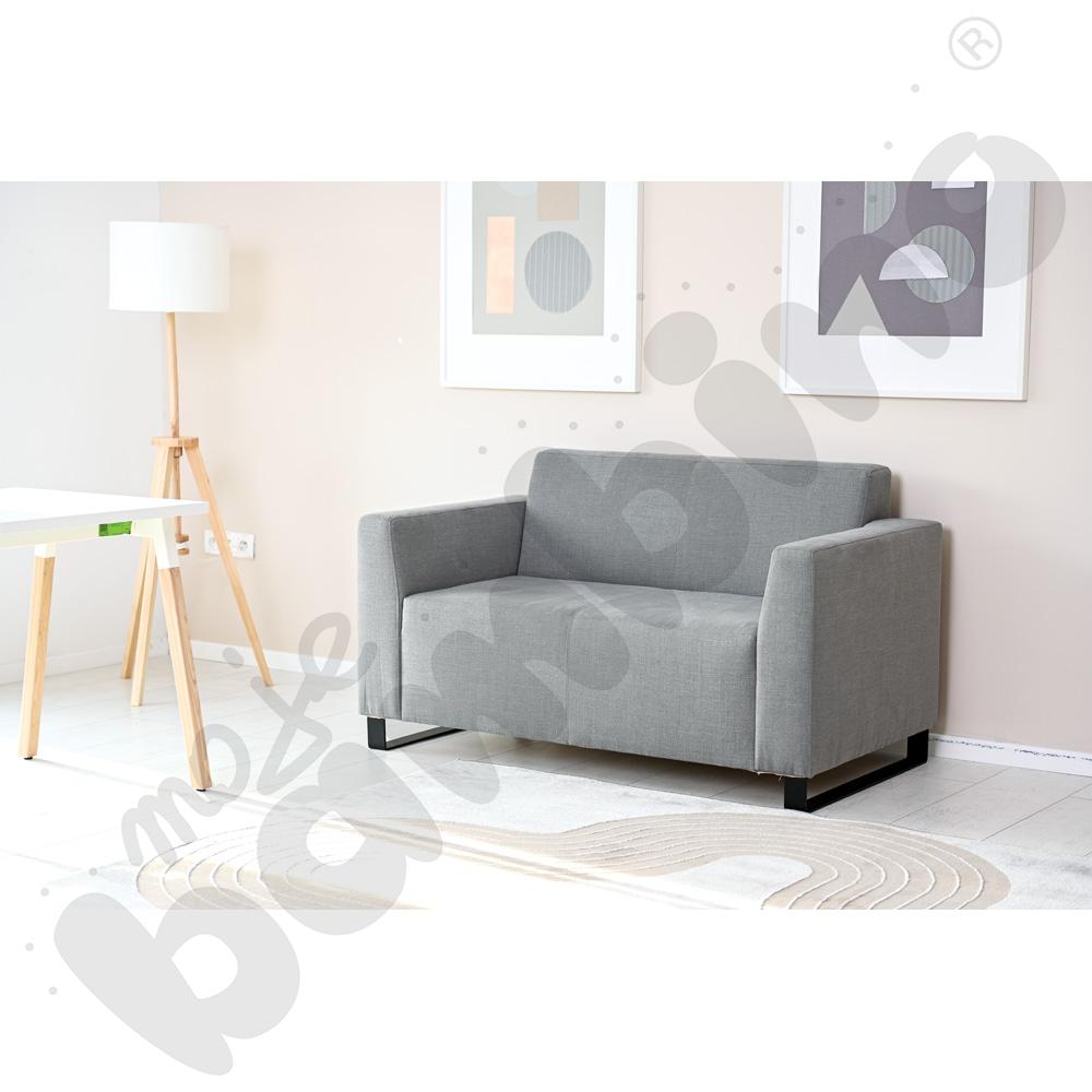 Sofa Universum 2-os. wys. 82 cm, 2 boki niskie, tkanina KG22