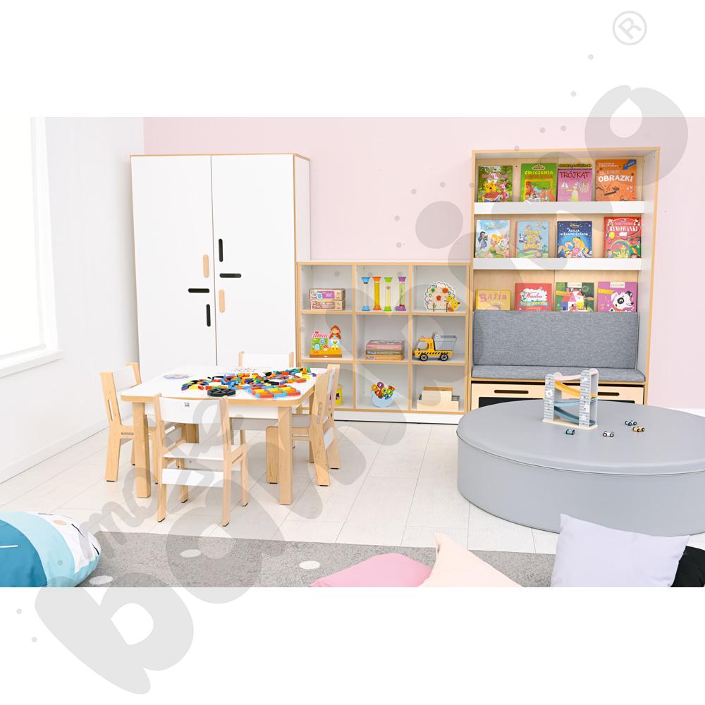 Białe krzesło NEA rozm. 2