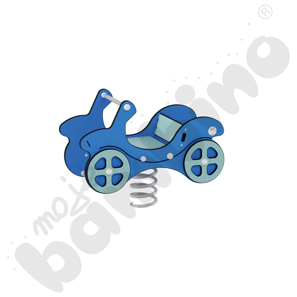 Autko Urbi B na podstawie betonowej