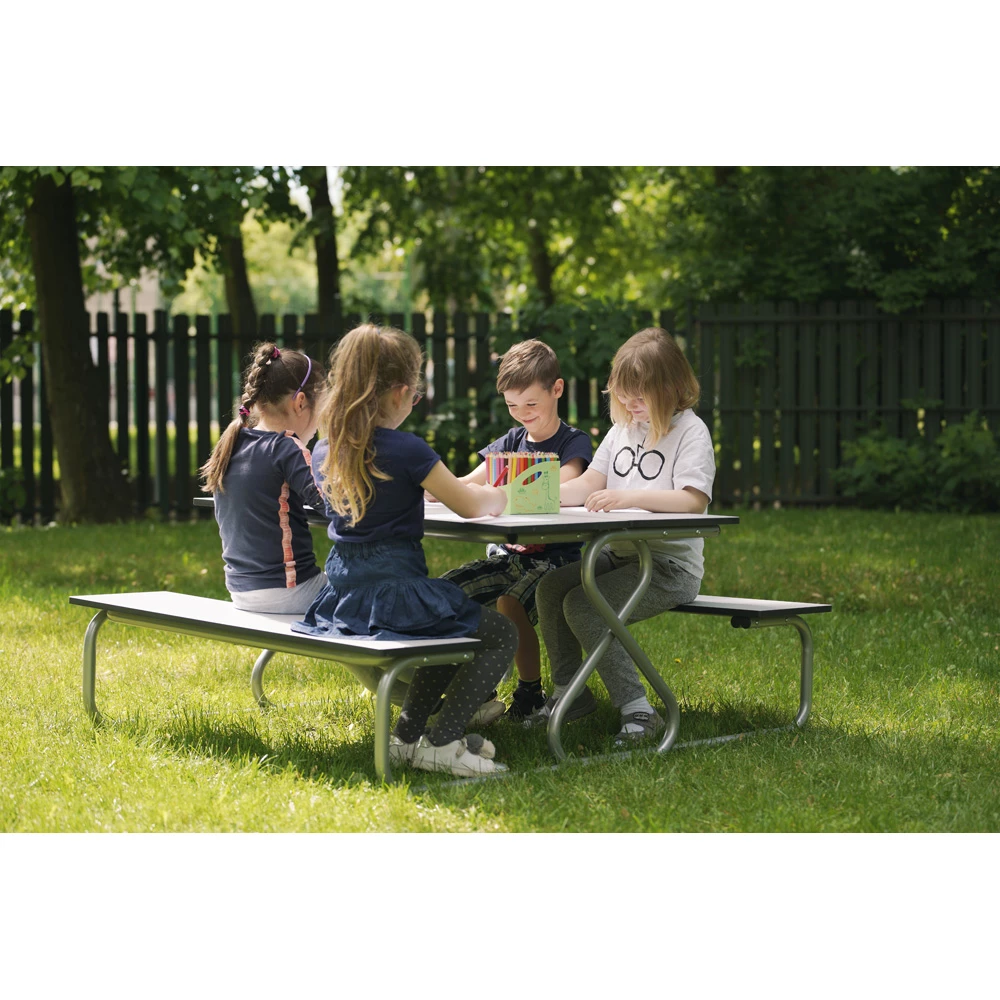 Zdjęcie małej architektury do ogrodu