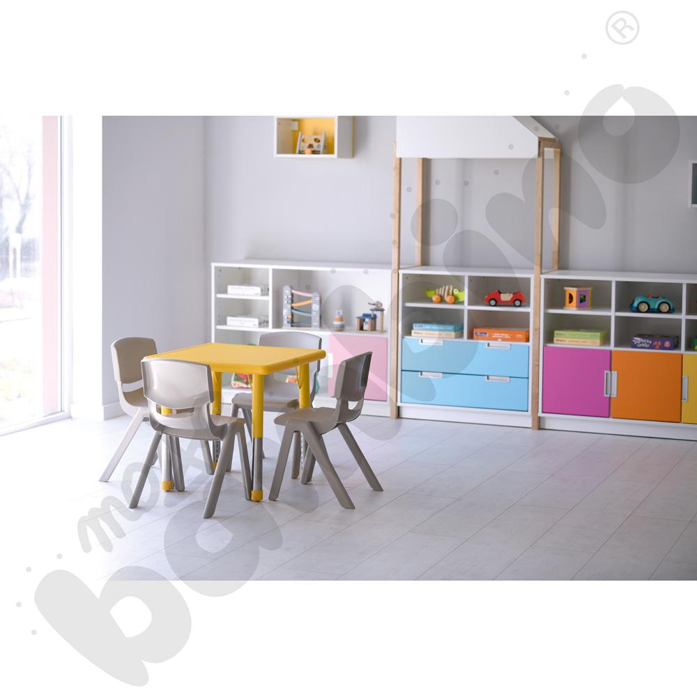 Krzesło Dumi rozm. 3 szarobeżowe Krzesło Dumi rozm. 3 szarobeżowe